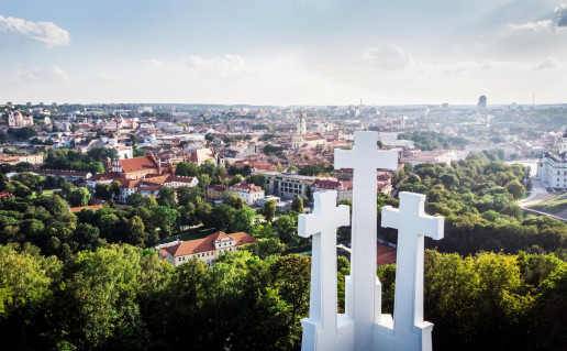 12_Monika Krilaviciene 2018 Vasara Diena Trys kryziai Is virsaus.jpg